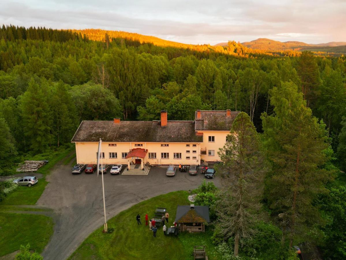Vanhan Koulun Majatalo-Old School Guest House Kolinkylä Eksteriør billede