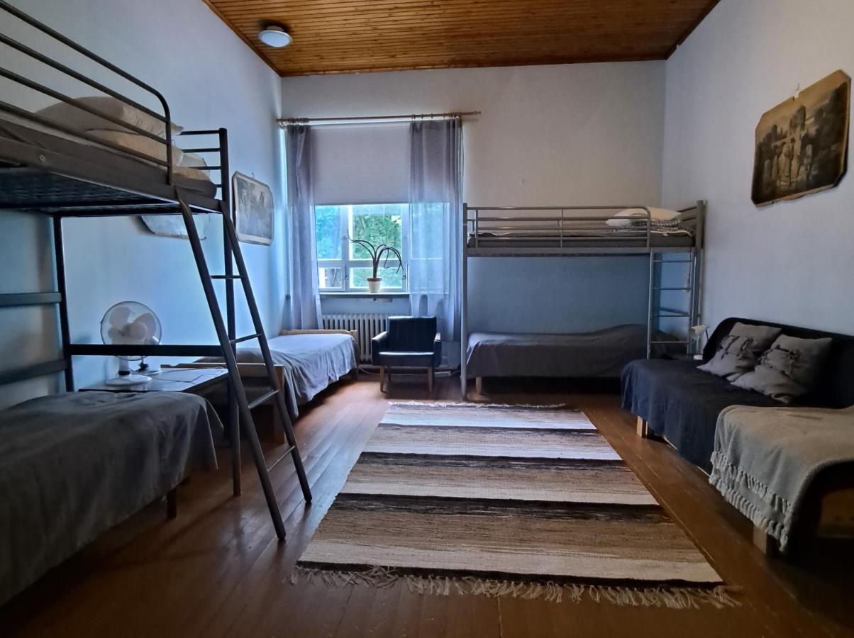 Vanhan Koulun Majatalo-Old School Guest House Kolinkylä Eksteriør billede