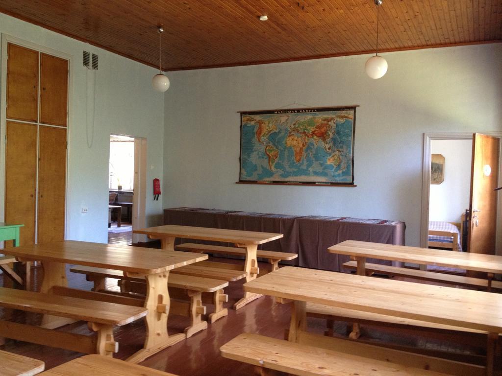 Vanhan Koulun Majatalo-Old School Guest House Kolinkylä Eksteriør billede