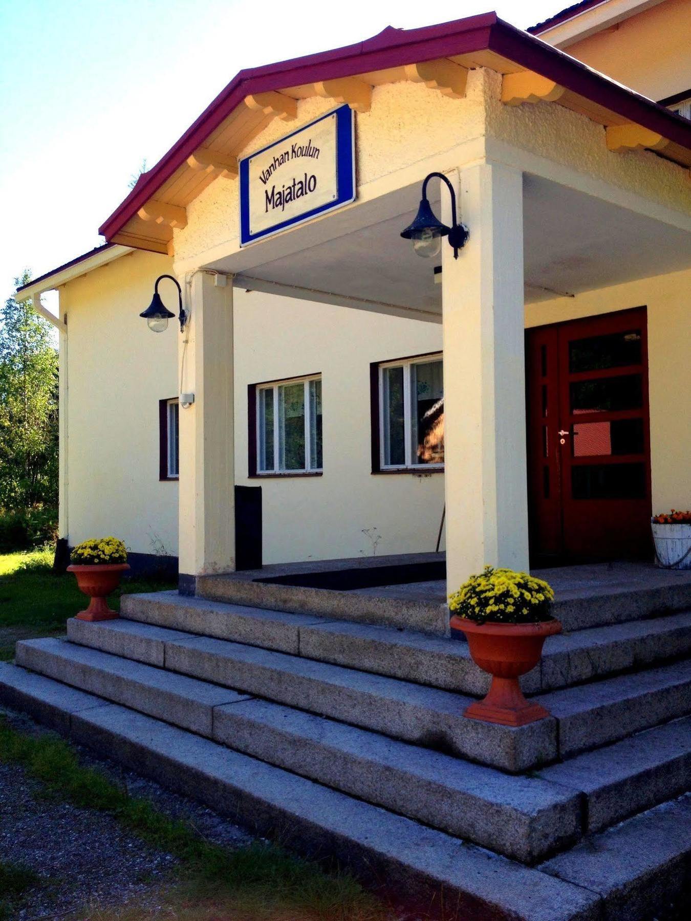 Vanhan Koulun Majatalo-Old School Guest House Kolinkylä Eksteriør billede