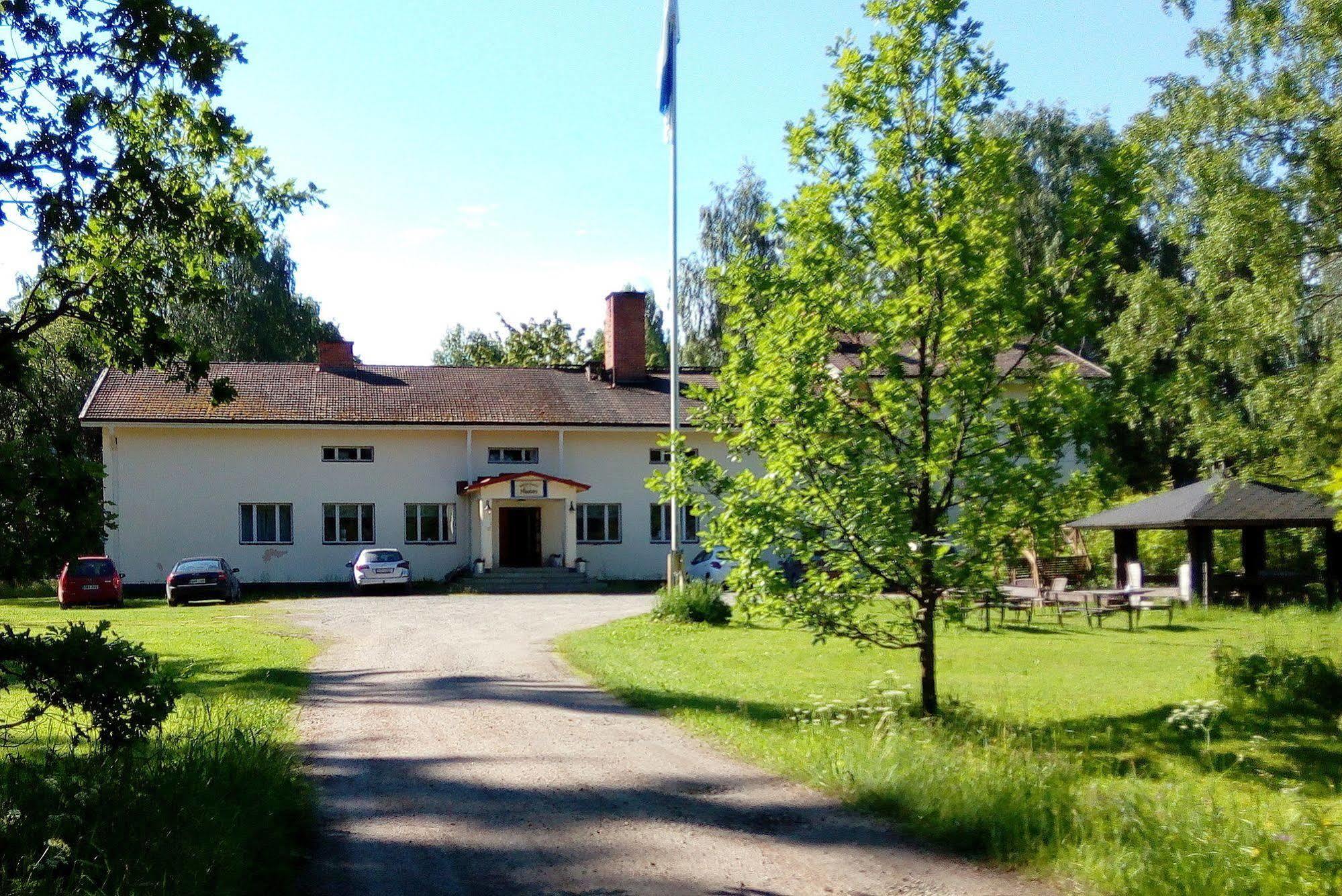 Vanhan Koulun Majatalo-Old School Guest House Kolinkylä Eksteriør billede